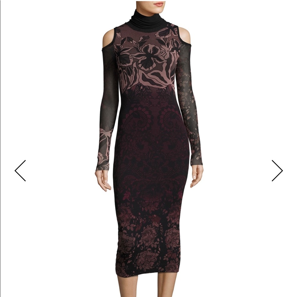 ⭐️Accepting Offers⭐️ Fuzzi Floral Lace Midi Dress